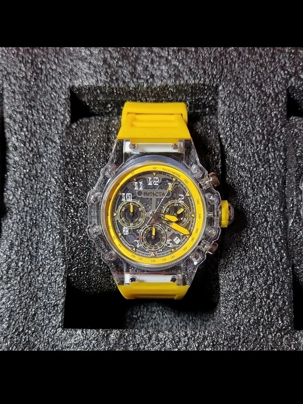 INVICTA VAULTHAN  MIAMI COLLECTION BUNDLE